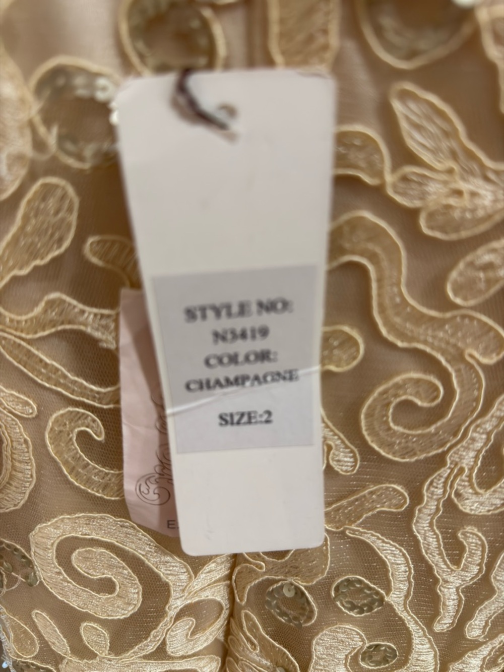 Sue Wong, Embellished Champagne Lace Sheath Dress, Size 2 - Picture 7 of 9
